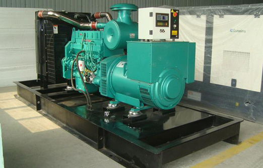 江海1320kw康明斯柴油发电车出租